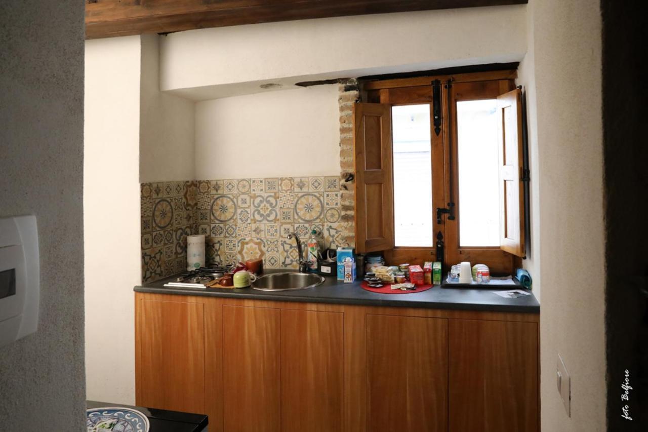 San Nicolò Holiday Home Montalbano Elicona Esterno foto