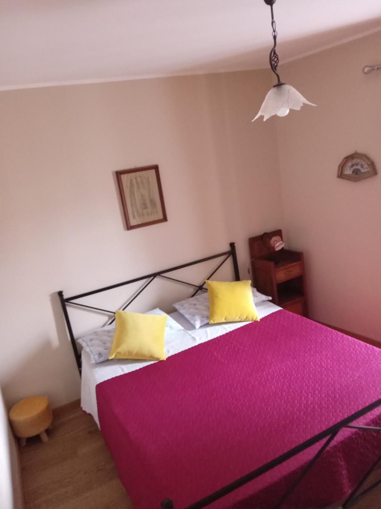 San Nicolò Holiday Home Montalbano Elicona Esterno foto